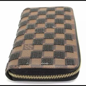 Louis Vuitton Damier Paillettes Zippy Wallet